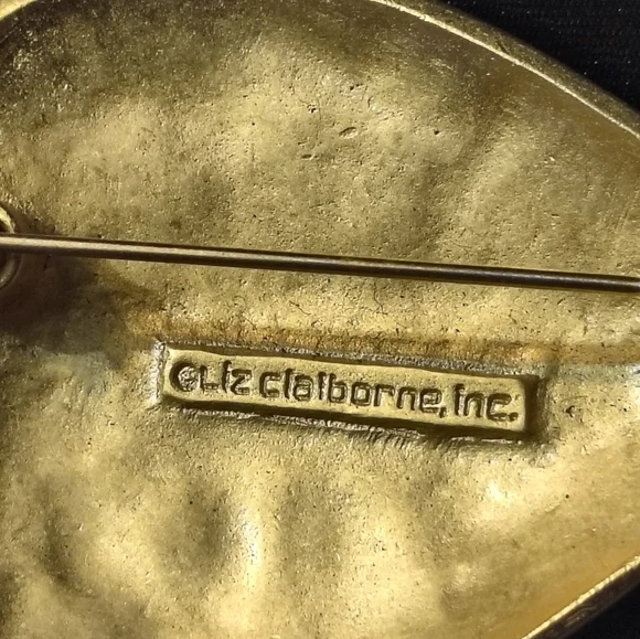 Liz Claiborne Vintage Brooch - Picture 4 of 4